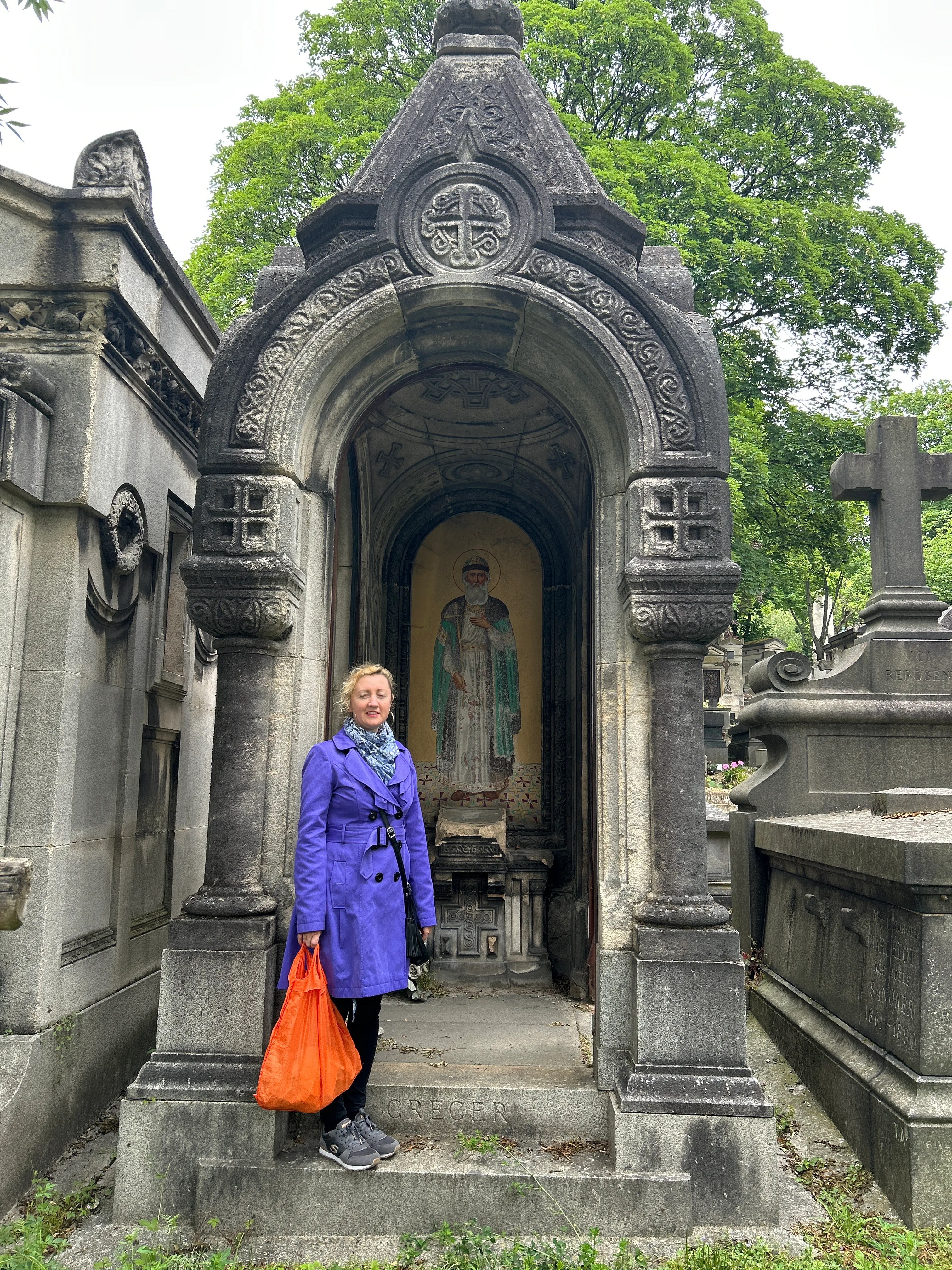 Grave of a Russian family